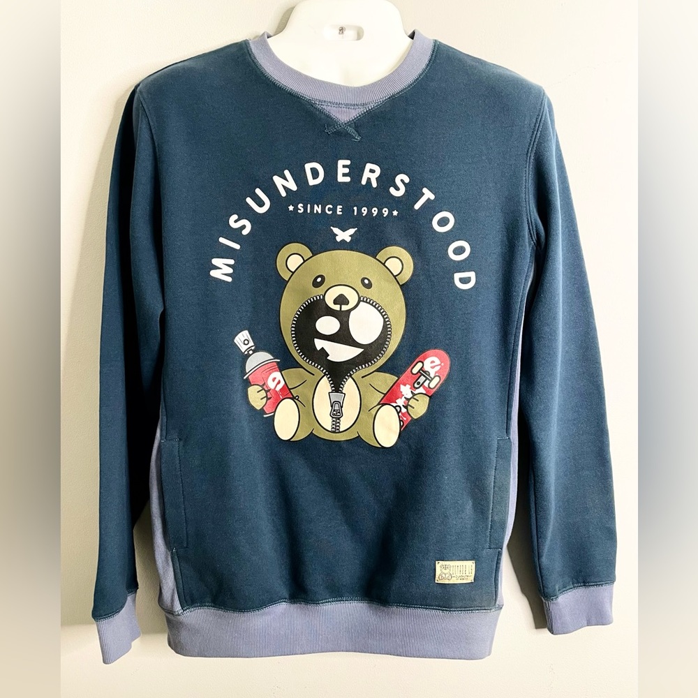 ENTREE LS Misunderstood Classic Teddy Long Sleeve Crew Neck Sweatshirt